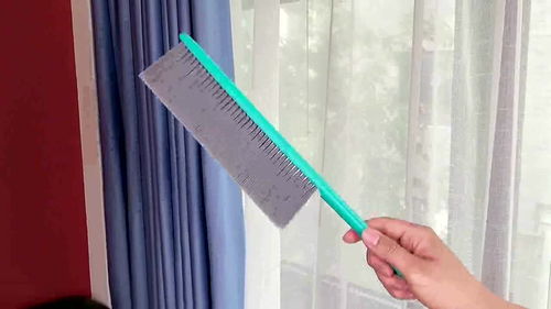 每次掃個(gè)沙發(fā)和床鋪灰塵滿天飛,有了這個(gè)帶灰塵的清潔刷,快來(lái)看看吧真是實(shí)用